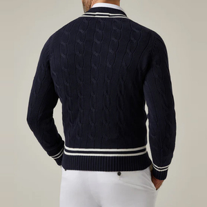 Pull de cricket en tricot torsadé à col en V pour homme, personnalisable avec logo, doublure en laine unie, décontracté, respirant, pour l'hiver, motif long - Product Image 3
