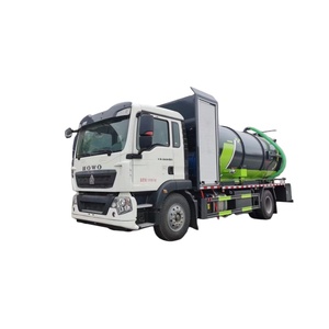 Camión Cisterna de Vacío Sinotruk Howo 4x2 para Logística Portuaria y Camión Aspirador Industrial de Residuos para Obras de Construcción - Product Image 1
