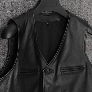 Gilet en cuir pour homme de qualité supérieure - Réversible, décontracté, imperméable, service OEM avec couleurs et tailles personnalisées - Product Image 6