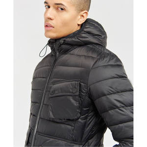 แจ็คเก็ตขนเป็ดมีฮู้ดน้ำหนักเบากันลมสำหรับผู้ชายและผู้หญิงแจ็คเก็ตบุผ้าโพลีเอสเตอร์สำหรับฤดูหนาวปรับแต่งได้จากโรงงาน - Product Image 4