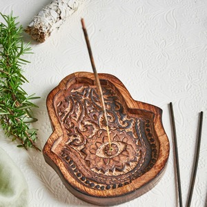 Caja de Madera Tradicional para Almacenar y Quemar Incienso con Revestimiento de Latón para un Uso de Aroma Limpio y Seguro, Disponible en Oferta - Product Image 3