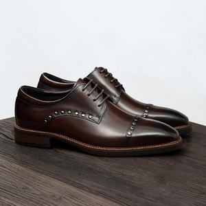 Chaussures Oxford en cuir de vachette pleine fleur avec talon amorti et design antidérapant, chaussures habillées pour hommes, chaussures en cuir - Product Image 1