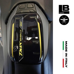 Adesivo Decalcomania 3D per Porta Serbatoio Yamaha Tmax 560 20° Anniversario - Product Image 3