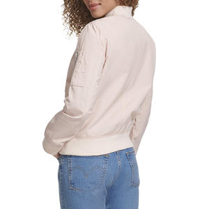 Veste d'hiver pour femme à fermeture éclair personnalisable en gros d'usine, vêtement d'extérieur matelassé respirant, style bomber tissé pour femme - Product Image 2