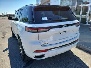 JEEP GRAND CHEROKEE 2025 USADO, Volante a la Izquierda/Derecha - Product Image 3