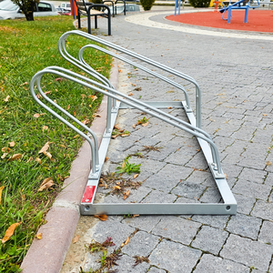 Support vertical pour vélos d'extérieur - 105x40cm en acier galvanisé - Product Image 4