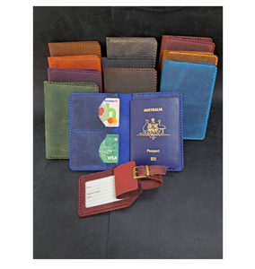 Porta Pasaporte y Tarjetas de Cuero Genuino Suave, Tamaño Grande, Patrón Personalizable para Identificación, Hecho en Turquía - Product Image 1