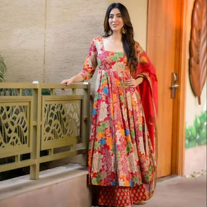 Belle robe Anarkali en soie avec travail de fantaisie Robe longue pakistanaise Salwar Kameez Dupatta pour les fonctions de mariage. - Product Image 1