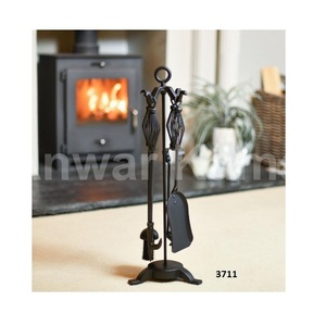 ชุดเครื่องมือเตาผิงโลหะสีดำ3ชิ้นแท่นวางเพลิงที่วางโป๊กเกอร์เหล็กดัด - Product Image 5