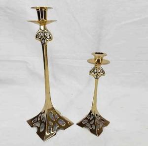 Support de bougie de table de mariage de qualité supérieure, en métal martelé et verre, décoration intérieure, design élégant, fabriqué à la main en Inde - Product Image 4