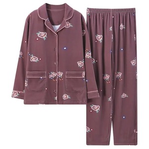 เซ็ตชุดนอนคาร์ดิแกนแขนยาวผ้าฝ้ายวินเทจปักลายด้านนอกสำหรับผู้หญิงสูงอายุวัยกลางคนใช้ในบ้านในฤดูใบไม้ร่วง100% - Product Image 3