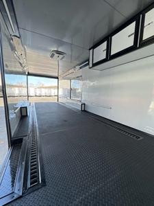 รถพ่วงบรรทุกอาหารแบบปิดสีเทาถ่านพร้อมโครงสแตนเลส ปี 2024 สำหรับขนส่งอาหารเร็วและอาหารฟาสต์ฟู้ด พร้อมระบบไฟฟ้าในตัว รับประกัน 2 ปี - Product Image 4