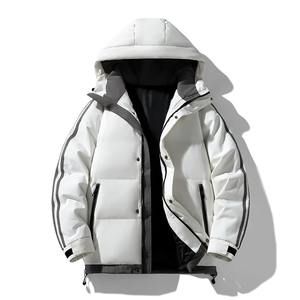 เสื้อแจ็คเก็ตพัฟเฟอร์ผู้ชาย น้ำหนักเบา คุณภาพสูง ซิปหน้า ดีไซน์ล่าสุดสำหรับฤดูหนาว กันลม ระบายอากาศได้ดี ป้องกันรอยยับ ขายดี เหมาะสำหรับกิจกรรมกลางแจ้ง - Product Image 4