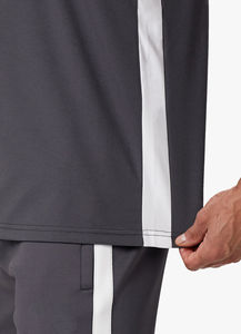 Camiseta de tirantes de fitness sin mangas con logotipo personalizado al por mayor, larguero de entrenamiento muscular de punto transpirable con diseño personalizado hecho en Pakistán - Product Image 2