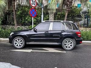 2011 MB G-LK 300 4-MATIC (นำเข้า) รุ่นแฟชั่น เกียร์อัตโนมัติ หนังแท้ ซ้าย ขับเคลื่อนด้วยเทอร์โบ ล้อแม็ก R20 สีเข้ม กล้องมองหลัง - Product Image 4