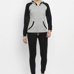 Chándal de Algodón 100% Transpirable de Alta Calidad para Mujer, con Capucha, Diseño Nuevo, Estampado Sólido, Invierno, Precio Bajo - Product Image 1