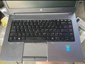 Ordinateur portable portable de haute qualité Intel HP 640g1 I5-4e génération 4 Go 256 Go 14 pouces <span class=keywords><strong>NVIDIA</strong></span> Quadro <span class=keywords><strong>T2000</strong></span> Windows 10 90 Hz Reconditionné - Product Image 2