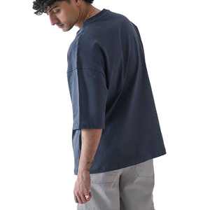 T-shirt à demi-manches en coton lourd personnalisé de luxe pour hommes 100% coton à épaules tombantes Version ample - Product Image 4