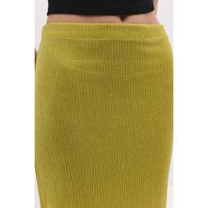 Jupe en satin décontractée avec coton texturé, élasthanne et dentelle, taille empire, longueur genou, imprimé logo, idéale pour les fêtes estivales - Product Image 5