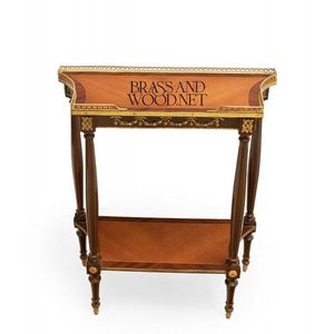 Table console classique de luxe en bois avec détails en laiton - Product Image 1