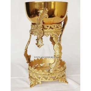 Brûleur d'encens de luxe tendance et créatif brûleur de cire d'encens à usage domestique avec grand brûleur Bakhoor en métal poli doré de qualité supérieure - Product Image 1