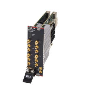 Générateur de formes d'onde arbitraires RF PXIe à 4 canaux Keysight M5300A, plage de fréquences de DC à 16 GHz, IBW de 2 GHz avec écran LCD - Product Image 4