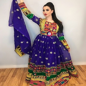 2024 Vente chaude Afghani Vintage Salwar Kameez Belle impression dessinée à la main sur soie et lin pour adultes - Product Image 5