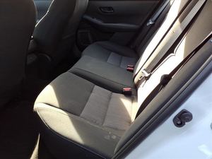 Sonido del motor del Nissan Sentra SV FWD Sedán 2025 con transmisión CVT, 149 HP, 2L I4 - Product Image 3