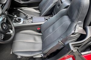 Auto Usado en Excelentes Condiciones, Bajo Kilometraje, <span class=keywords><strong>Mazda</strong></span> MX-5 Miata <span class=keywords><strong>Grand</strong></span> <span class=keywords><strong>Touring</strong></span> <span class=keywords><strong>2022</strong></span>, Listo para Envío Mundial - Product Image 5