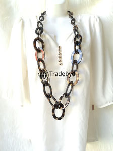 Tradebyd Horn Collier Bijoux faits à la main uniques Mode écologique Parfait pour les cadeaux et le style - Product Image 3