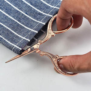 Broderie 12 cm ciseaux en acier inoxydable Mini petits ciseaux de couture meilleure qualité 2024 ciseaux de fantaisie de coupe polyvalents - Product Image 6