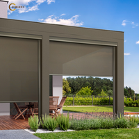 Pergola rétractable en aluminium avec revêtement en poudre KAKADU, avec télécommande motorisée pour jardin et usage extérieur 694-220