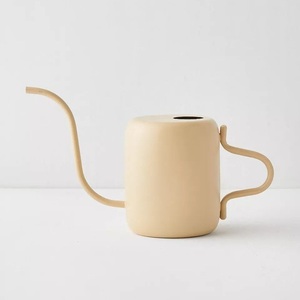 Arrosoir en métal à imprimé floral avec bec extra long et poignée ronde surdimensionnée pour l'arrosage des plantes d'intérieur - Product Image 6