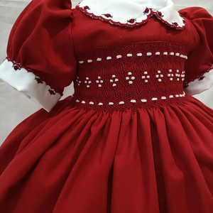 Robe en lin doux smocké faite à la main pour bébé filles Style décontracté pour le premier anniversaire de l'enfant en bas âge OEM Made in Vietnam - Product Image 1