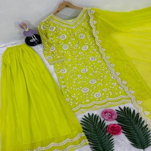 Dernier Designer Lourd Faux Georgette Broderie Séquence Travail Sharara Costume Par FabZone - Product Image 4