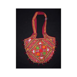 Nouvel arrivage de sac vintage Banjara élégant en daim broderie fermeture éclair bonne vente prix de gros inde pour l'été - Product Image 5