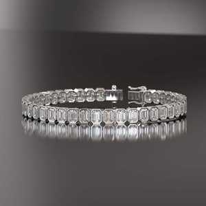 925 Sterling <b>Silver</b> Tennis <b>Bracelet</b> with Emerald Cut VVS Moissanite Diamond <b>Cross</b>-Shape Pattern Luxury & Hip Hop Stylish Gift - Product Image 4