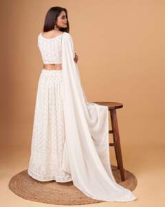 Trendmalls A-Line Georgette Lehenga Choli para Mujer con Bordado Dupatta Blanco-Cintura Natural - Product Image 2