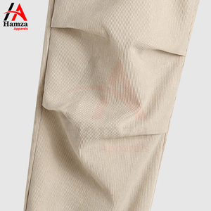 กางเกงลำลองผู้ชายผ้าลูกฟูกน้ำหนักเบา มีเชือกผูกและกระเป๋า สไตล์สตรีทแวร์ สีน้ำตาลอ่อนแบบกำหนดเอง จาก Hamza Apparels - Product Image 3