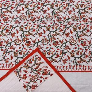 Mantel Rectangular de Algodón 240 Hilos con Estampado Artesanal a Bloque Rojo Puro y 6 Servilletas, Mantelería de Marca para Hogar u Hoteles - Product Image 3