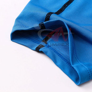 Vêtements de sport à manches courtes Rash Guard en tissu extensible pour le fitness et la natation - Product Image 5
