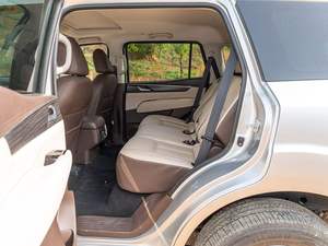 SUV Paladin d'occasion, économique, confortable, de taille moyenne, à faible consommation de carburant, avec OTTC - Product Image 2