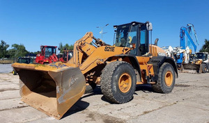 Chargeuses sur pneus d'occasion à bas prix avec godet de 5,1 m³, poids de la machine de 5210 kg, composants Huade, faible consommation de carburant - Product Image 3