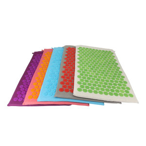 Accessoires de fitness de qualité supérieure Tapis de yoga écologique en lin naturel Disque rond d'acupression à prix réduit - Product Image 4