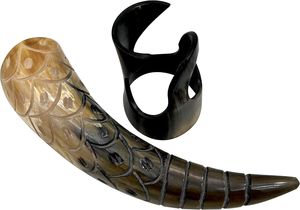 Support de Corne de Bière Viking de Grande Taille Fait Main et Écologique, Base en Métal Naturel, Qualité Supérieure, Conception d'Ange, Technique Polie - Product Image 2