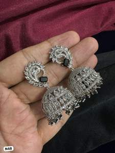 CONJUNTO DE PENDIENTES ESTILO CLÁSICO DE DIAMANTE AMERICANO PARA BODAS CONJUNTO DE PENDIENTES ESTILO CLÁSICO DE MODA PARA MUJER Y NIÑA - Product Image 2