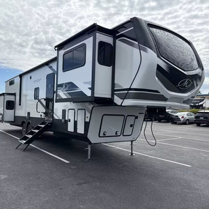 Nouveau 2025 K-e-y-s-t-o-n-e M-o-n-t-a-n-a H-i-g-h C-o-u-n-t-r-y 377FL prêt à la vente - Product Image 1