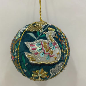 Haute qualité brodé à la main de noël suspendus boule ornements élégant perlé arbre support accessoires tissu matériel - Product Image 1