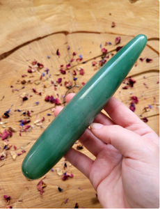 Varita de masaje de piedras preciosas verdes, Varita de masaje suave de jade verde, cristal liso Natural de cristales - Product Image 4