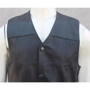 Chaleco de Cuero para Motociclista, Diseño Transpirable de Alta Calidad para Invierno, Único, Moderno, Cálido y Personalizable - Product Image 5